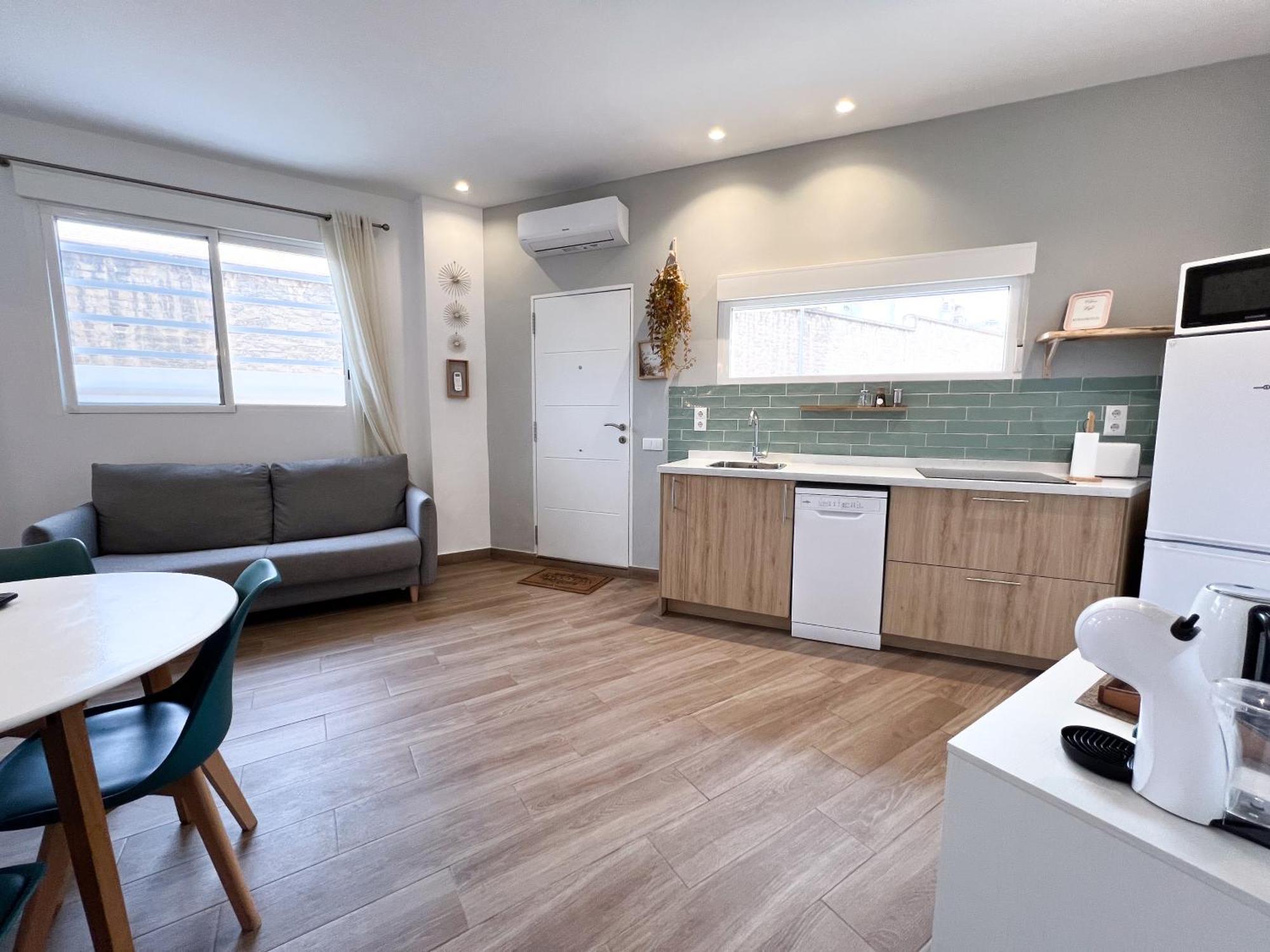 Encantador Piso De Diseno Аликанте Екстериор снимка